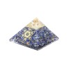 Pyramide Orgonite avec symbole metatron, L. 6 cm. Plusieurs pierres.