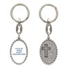 Porte-clés en aluminium de couleur argenté, hauteur 3,8 cm, avec résine. Disponible avec plusieurs saints au choix.