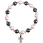 Bracelet sur elastique en hematite avec grains nacres Ø 8 mm, avec croix.