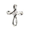 Croix de cou torsadée en argent 925 (1,13 g), filigrane et zirconium central – H. 2,2 cm. Livrée en boîte.