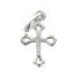 Croix de cou en argent 925 (2,10 g) avec zirconium – H. 1,5 cm. Livrée en boîte.