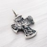 Croix en métal de Saint Michel. Hauteur 2.5 cm.