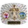 Plaque auto rectangle H. 3,5 x 4 cm arrondie en alu striée avec croix plus 2 résines, plusieurs saints.