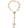 Dizainier sur chaine couleur doree grains semi cristal plusieurs couleurs Ø 7 mm, croix metal avec Christ.