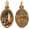 Médaille métal de couleur dorée ovale avec rebord effet dentelle H.1.5 cm avec résine. Disponible avec différents Saints.